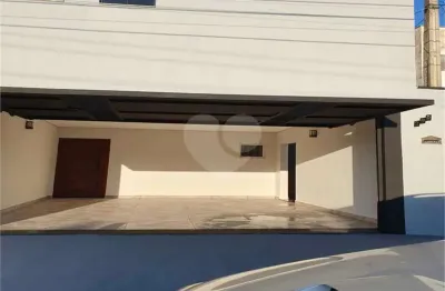 Casa com 3 quartos à venda na Celso Figueira, Parque São Lourenço, Indaiatuba