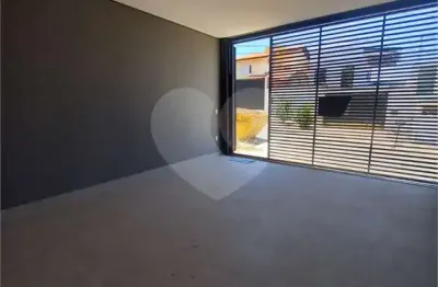 Casa térrea com 3 quartos à venda em jardim regente - sp