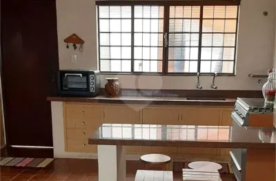 Casa com 4 quartos à venda na Cristóvão Diniz, Jardim do Estádio, Itu