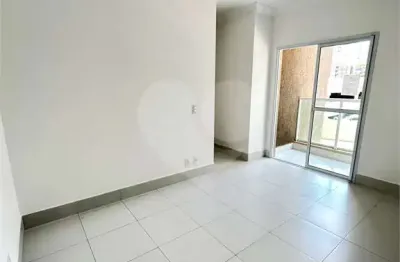 Apartamento com 3 quartos à venda ou para locação em jardim santiago - sp