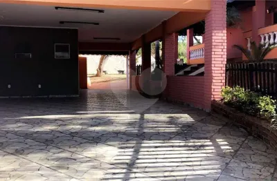 Casa com 3 quartos à venda na Uirapuru, Vila Avaí, Indaiatuba