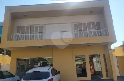Prédio inteiro com 3 quartos para locação em centro - sp