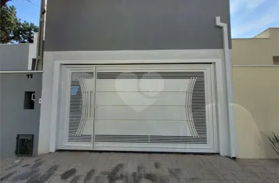 Casa com 3 quartos para alugar na Rua Araponga, 11, Jardim Dom Bosco, Indaiatuba