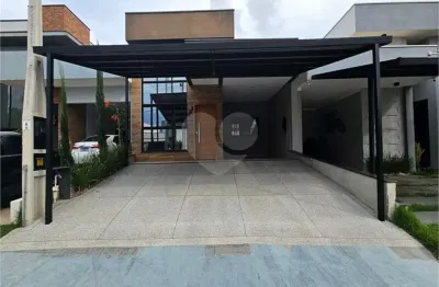 Casa em condomínio fechado com 3 quartos à venda na Rua Christiano Seleguin, 1071, Jardim Mantova, Indaiatuba