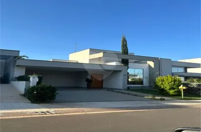 Condomínio com 3 quartos à venda em Jardim Residencial Dona Maria José - SP