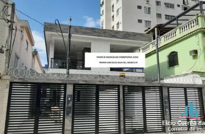 Magnificas sobrepostas altas novas no bairro do campo grande