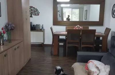 Magnifico apartamento reformado no condominio enseada das oquideas