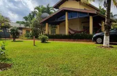Casa com 3 quartos à venda na Rua das Bromélias, O Estribo, Avaré