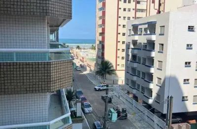 Maravilhoso apartamento semimobiliado com vista para mar