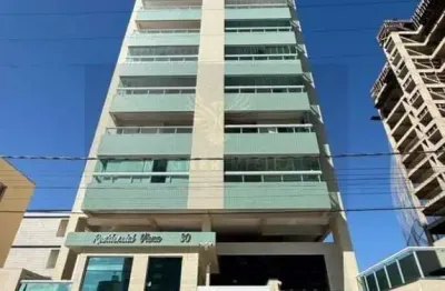 Maravilhoso apartamento com porteira fechada e belíssima vista para mar