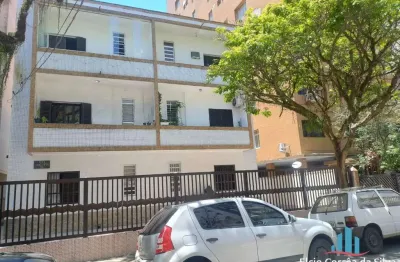 Brack friday !!!!!!! excelente apartamento na quadra da praia com varanda