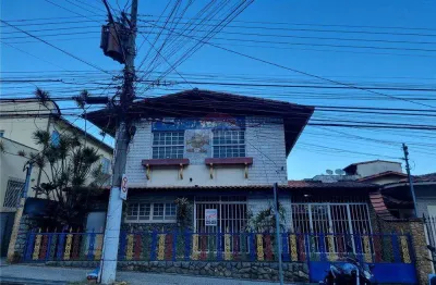 Casa comércial para alugar com 6 quartos 3 banheiros 4 vagas na rua olegário maciel