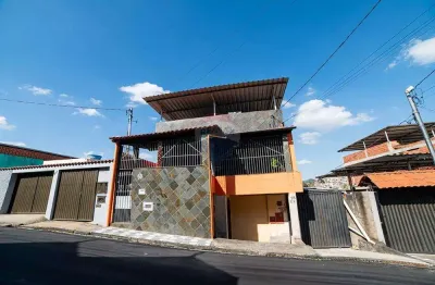 Casa com 3 quartos à venda na Rua Doutor José Lanziotti, 55, Santa Efigênia, Juiz de Fora