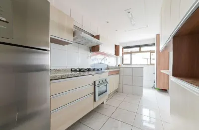 Apartamento 2 quartos com planejados, varanda e elevador no jardim laranjeiras