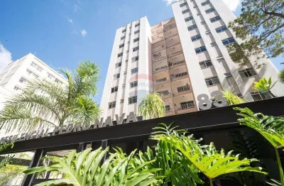 Excelente cobertura com 3 quartos e 2 vagas de garagem no centro