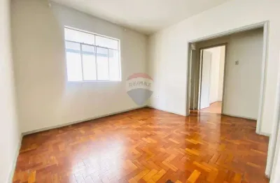 Apartamento com 2 quartos para alugar no Centro, Juiz de Fora 