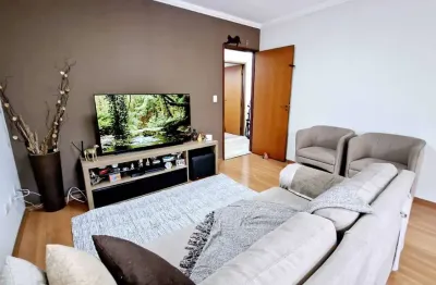 Casa no condomínio residencial beatriz para venda com 3 quartos, sendo 1 suíte, 188m²