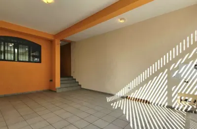Aconchegante sobrado para venda em parque novo oratório com 3 quartos, sendo 1 suíte, 187m²
