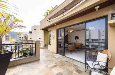 Espetacular cobertura para venda em enseada com 3 quartos, sendo 3 suítes, 206m²