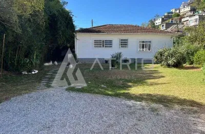 Casa com 3 quartos à venda no Alto, Teresópolis 