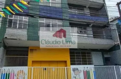 Prédio com 17 salas à venda no Cosme de Farias, Salvador 