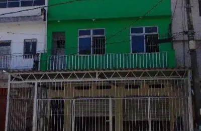 Ponto comercial com 1 sala para alugar no Cosme de Farias, Salvador 