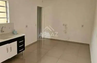 Casa com 1 quarto para alugar na Rua Lateral, Vila Nova York, São Paulo