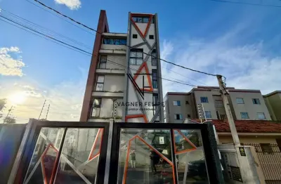 Apartamento semi mobiliado - 02 quartos, elevador e vaga coberta – 50,26 m² privativos – centro.