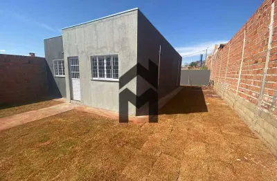 Casa com 2 quartos à venda no Centro, Serrana 