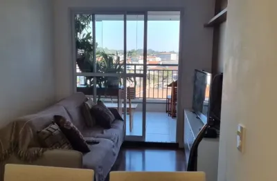 Apartamento de 64 metros, varanda com churrasqueira