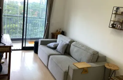 Apartamento de 2 domitórios vanrada e vaga, mobiliado