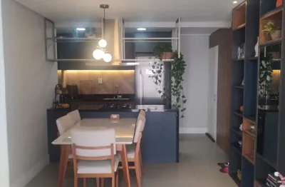 Apartamento de 63 metros, suite, varanda e vaga de garagem