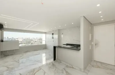 Apartamento de 2 dormitórios com varanda e vaga de garagem, pronto para morar