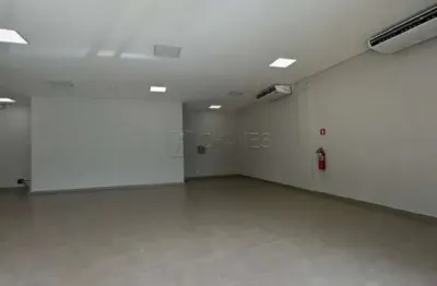Galpão comercial de 130m² para alugar na Av. Caramuru, bairro Jardim Sumaré em Ribeirão Preto