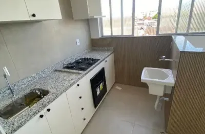 Apartamento com 2 quartos para alugar na Rua Doutor Télio Barreto, fundos, Centro, Macaé