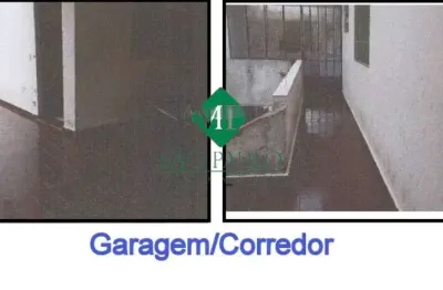 Casa à venda em são caetano do sul-sp, bairro olímpico: 3 quartos, 2 banheiros, 2 vagas de garagem e 185m² de área.