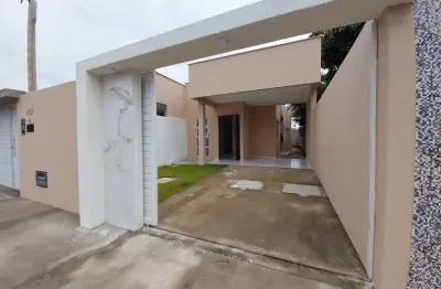 Casa com 03 quartos, sendo 01 suíte no liberdade em parnamirim rn