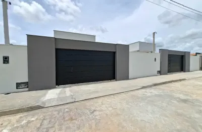 Casa com 02 quartos no Jardins Helena, região de Parnamirim RN