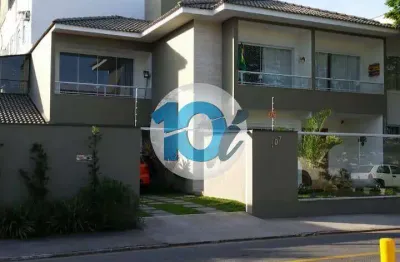 Casa com 3 quartos à venda na Vila Mury, Volta Redonda 