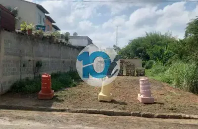Terreno à venda no Parque das Garças, Volta Redonda 