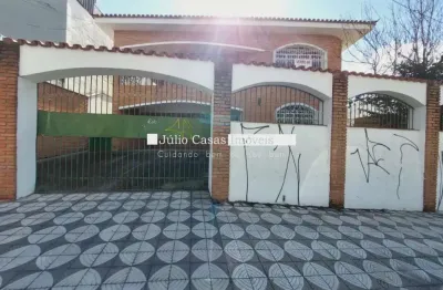 Oportunidade de casa comercial à venda  379 m2 em ótima localização.