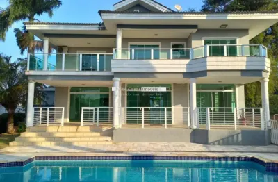 Casa a venda com 4 quartos, 478m2 no condomínio village da serra - araçoiaba da serra