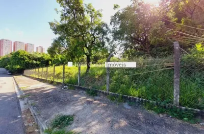 Terreno à venda no Jardim São Carlos, Sorocaba 