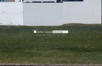 Terreno a venda plano com 10 metros de testada em condomínio