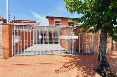 Casa com 4 quartos à venda na Vila Trujillo, Sorocaba 