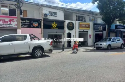 Salão comercial junto com um apartamento  à venda no barcelona