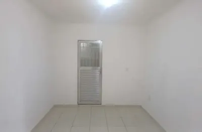 Casa Térrea para Locação em São Paulo, VILA VERA, 2 dormitórios, 1 suíte, 2 banheiros, 1 vaga