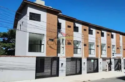 Sobrado triplex novos individual 500m - praia da enseada -  guarujá/sp.