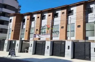 Sobrado triplex novos individual 500m - praia da enseada -  guarujá/sp.