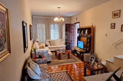 Casa com 3 quartos à venda na Rua Professor José Rodrigues da Costa Júnior, Vila Gustavo, São Paulo